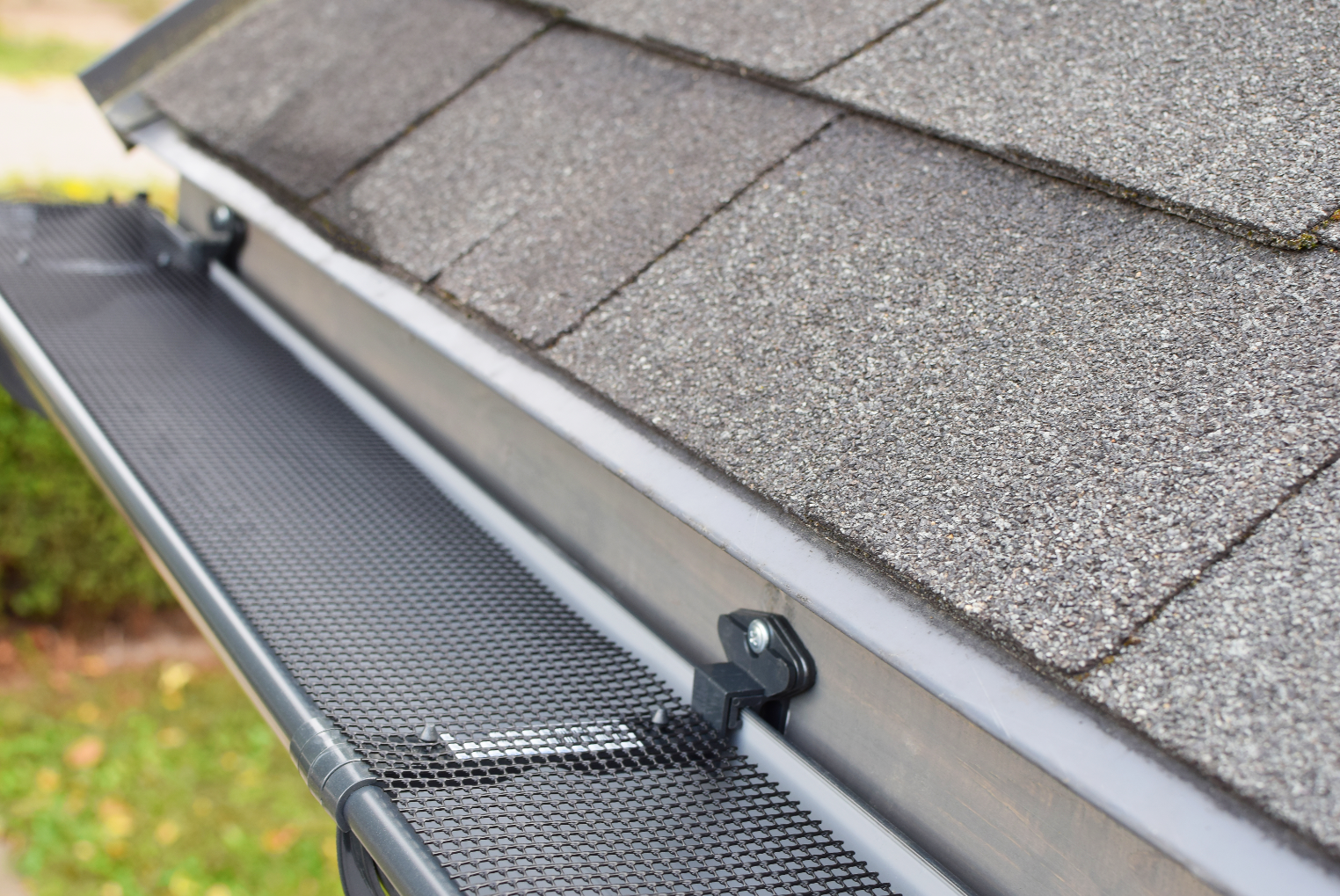 Close-up gutter guard mesh